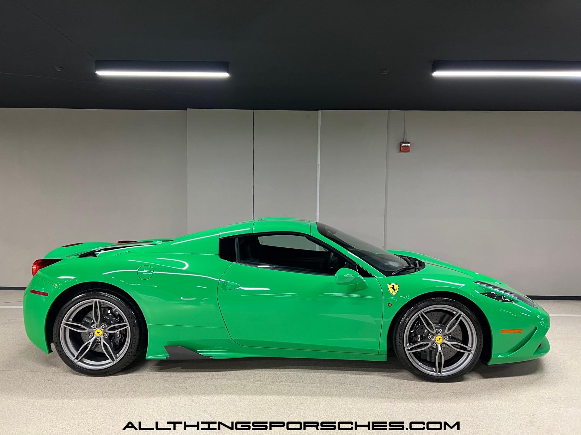 Used-2015-Ferrari-458-Speciale-Aperta